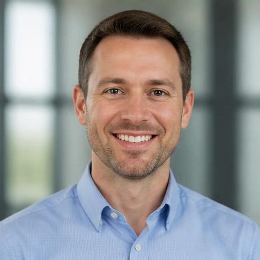 Odessa Stanhope — Supply Chain Analyst