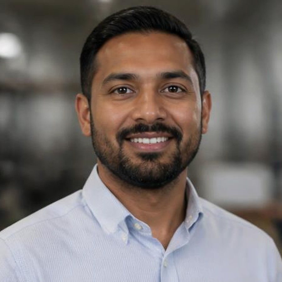 Diego Escobar — Supply Chain Analyst